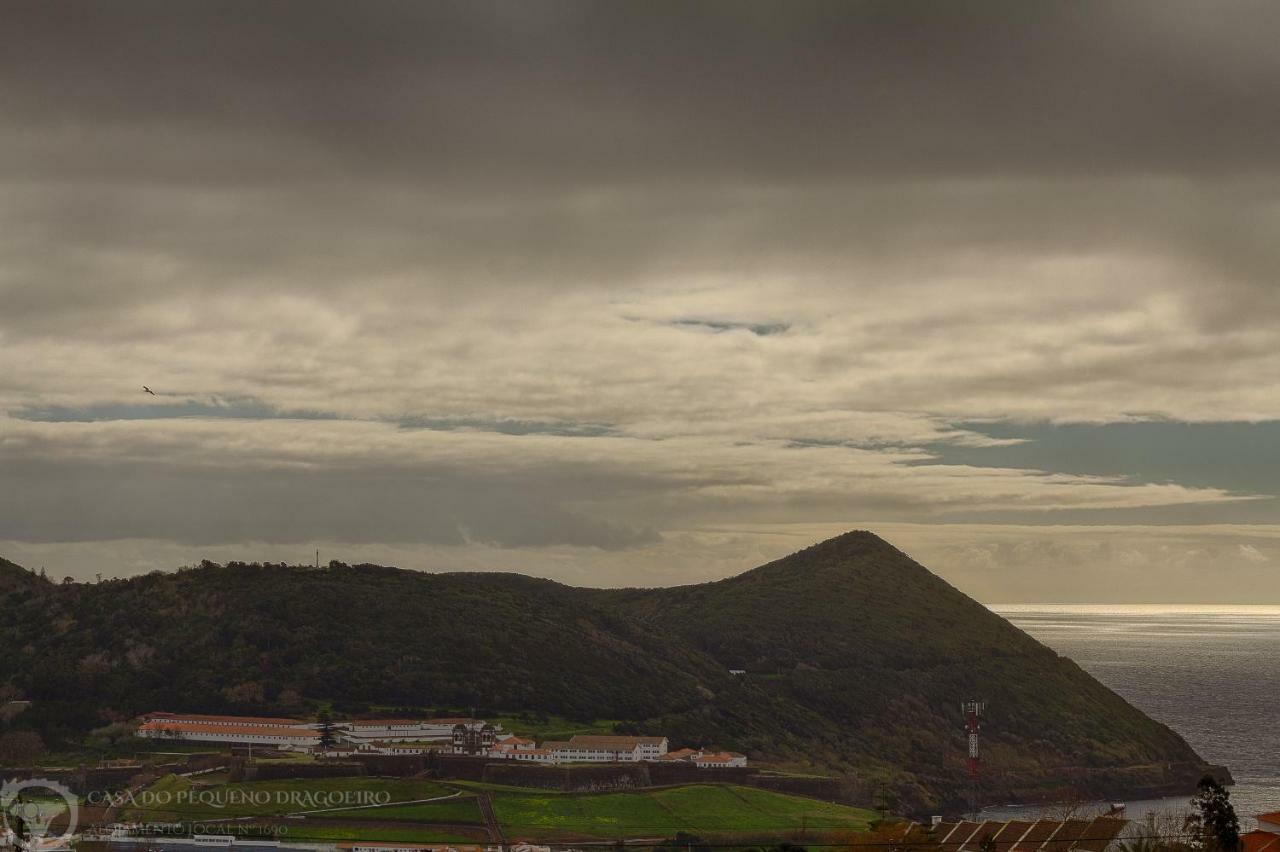 Casa Do Pequeno Dragoeiro Villa Angra do Heroísmo Kültér fotó